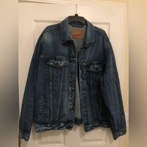 Levi’s Denim Jacket, size 2XL, Distressed Denim, Denim Trucker Jacket